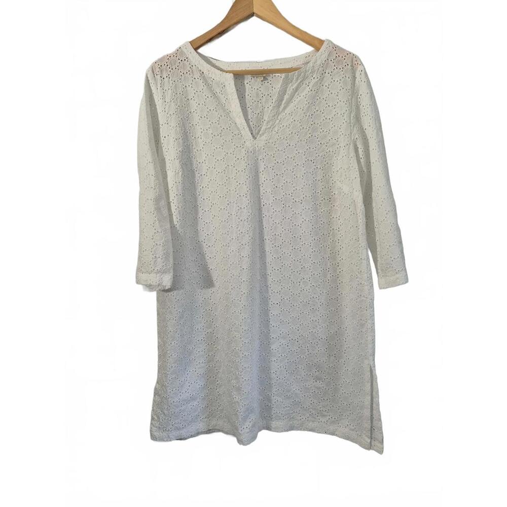 Talbots Ladies White 3/4 Sleeve White Eyelet Tunic Top V-Neck Side Slits Pullove